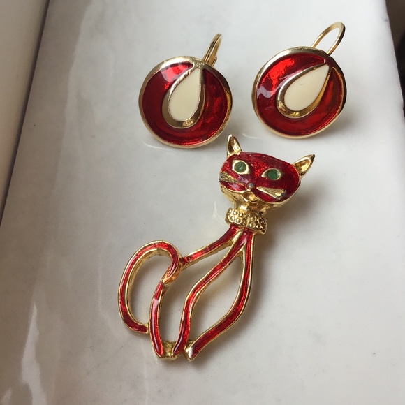 Vintage Cat Pendant & Pierced Earring Set - Picture 8 of 12
